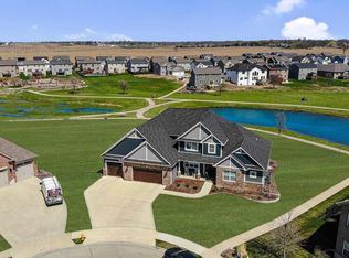 11228 N Blackstone Ct, Dunlap, IL 61525