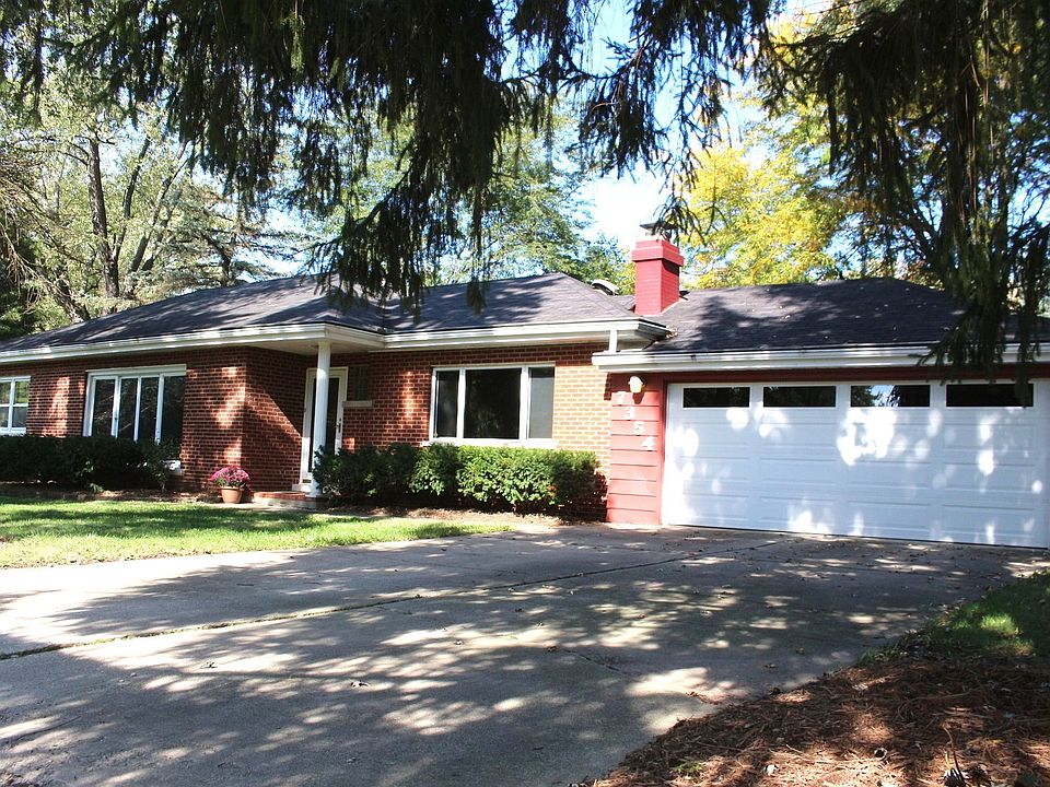 1st image of 7354 W 123rd St