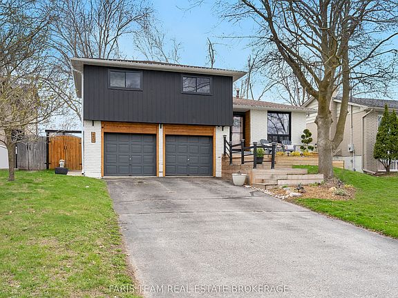 3rd image of 20 Carol Rd