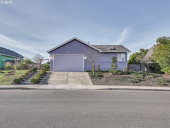 2nd image of 5135 NE Voyage Ave