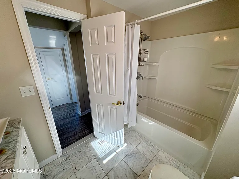 46 Joshua Dr — Photo 10