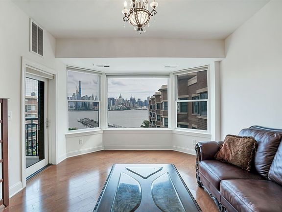 4th image of 20 Avenue At Port Imperial APT 517