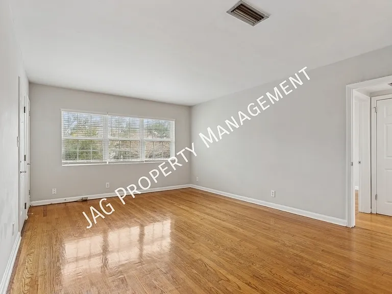 1886 San Marco Blvd #3 — Photo 13