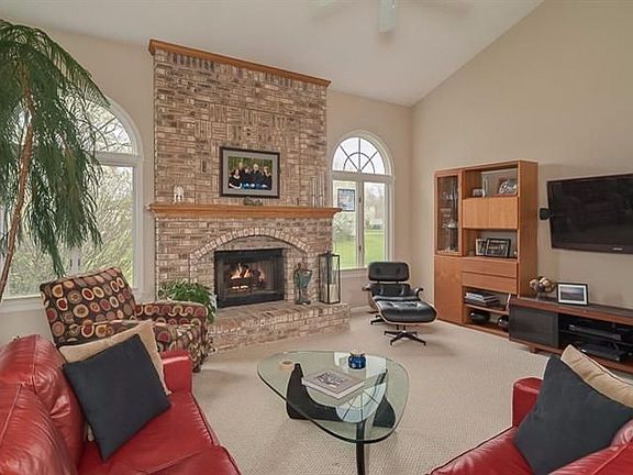 5th image of 3122 Fairhaven Ct