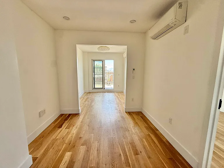 830 Saint Johns Pl #5F — Photo 1