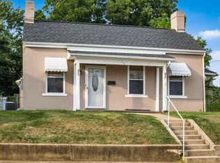 110 W Water St, Circleville, OH 43113