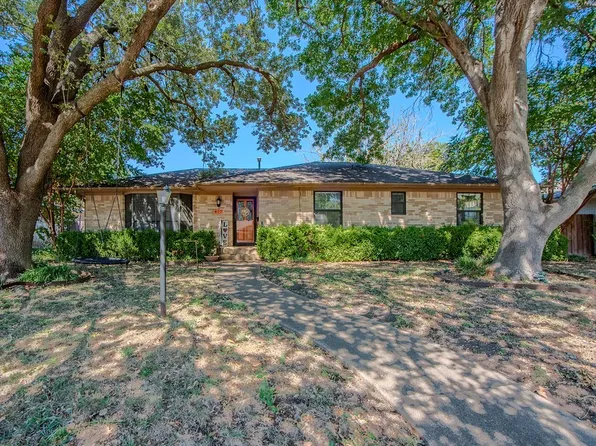 407 Fairview Dr, Richardson, TX 75081
