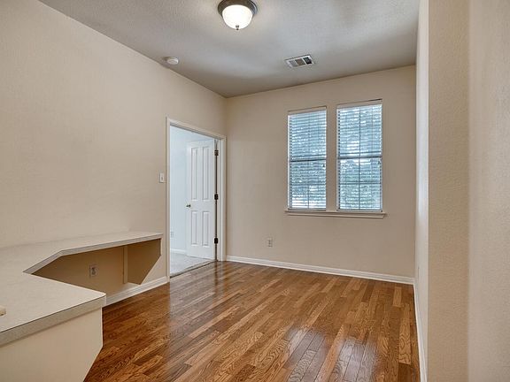 4th image of 8518 Cahill Dr APT 26