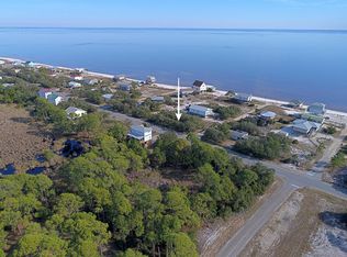 3 Sailfish St, Panacea, FL 32346