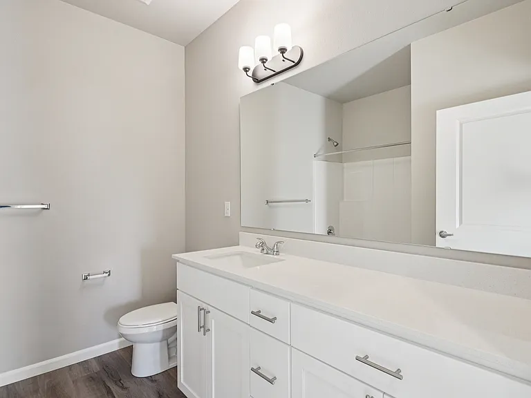 Tahoma Terrace Apartments — Photo 36