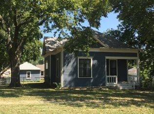 510 N 13th St, Marysville, KS 66508