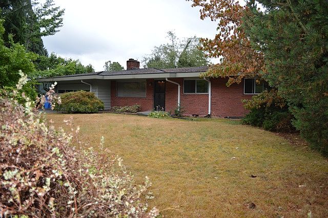 1st image of 3803 E 8th St