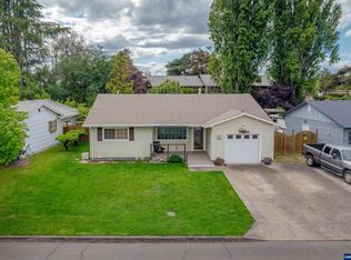 763 Oregon Way, Woodburn, OR 97071