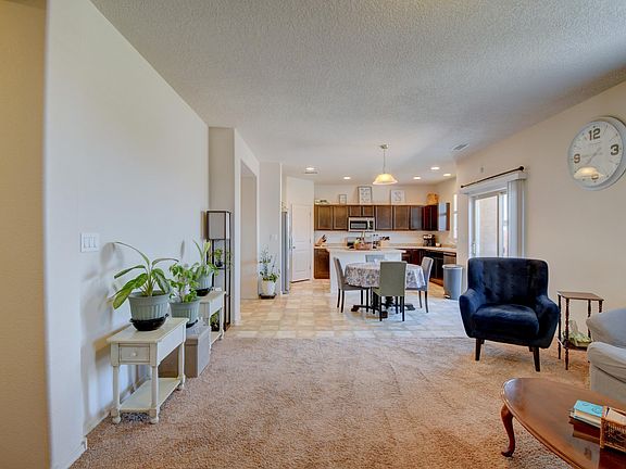 5th image of 21 Vista Del Cerro Dr