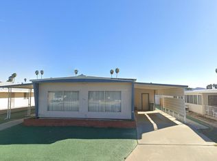 730 Santa Rosa Dr, Hemet, CA 92543