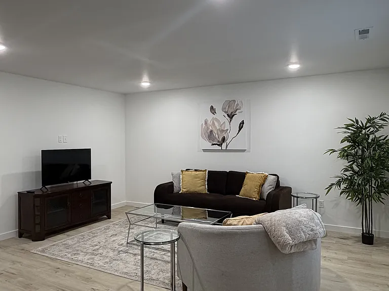 218 Reda Ln #3 — Photo 4