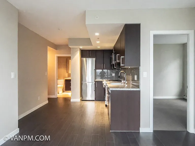 1708 Columbia St #804 — Photo 3
