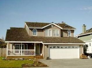 102 Chinook Ave, Enumclaw, WA 98022