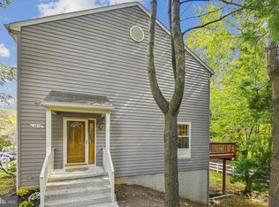 4616 Mews Dr, Owings Mills, MD 21117