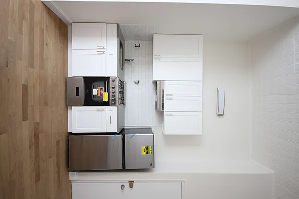 Rented by Nooklyn NYC LLC | media 31