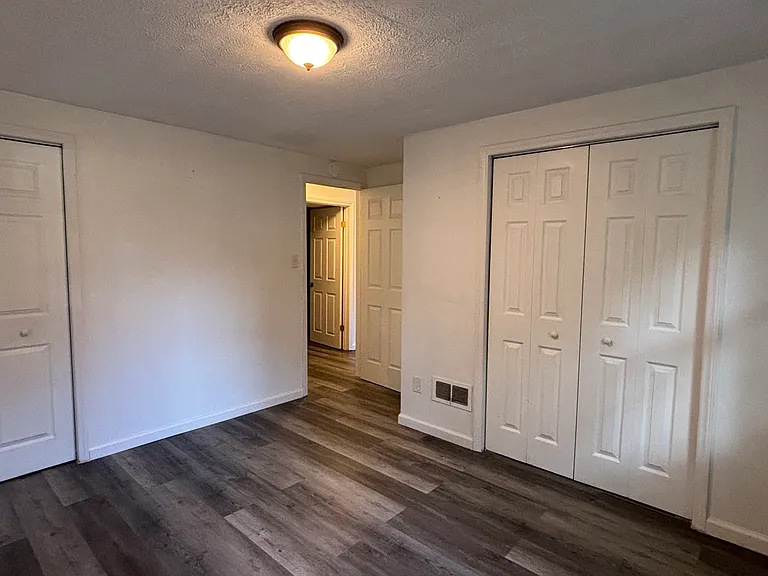 18 Dogwood Ct — Photo 8