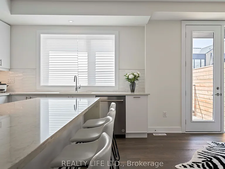 2273 Turnberry Rd #6 — Photo 16
