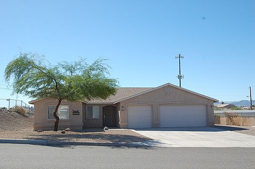 1st image of 2488 Everglades Dr