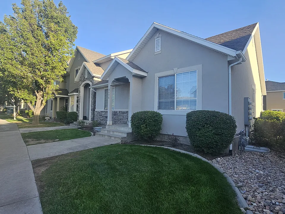 3175 W Davencourt Loop