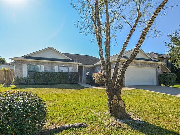 2nd image of 2320 Buckskin Ln