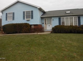194 Switzgabel Dr, Brodheadsville, PA