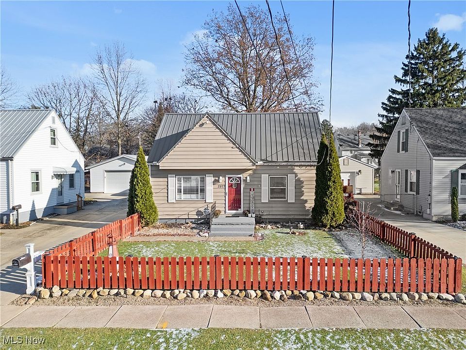 1st image of 2577 7th St