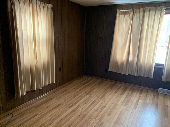 4th image of 1416 Whitney Ave