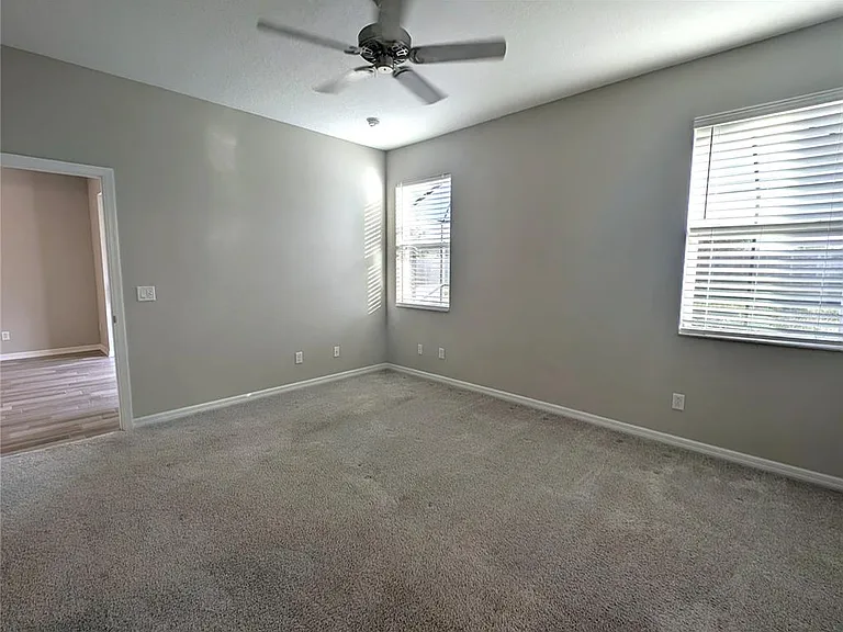 8545 Cache Dr — Photo 14