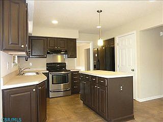 2nd image of 908 Glen Rock Dr