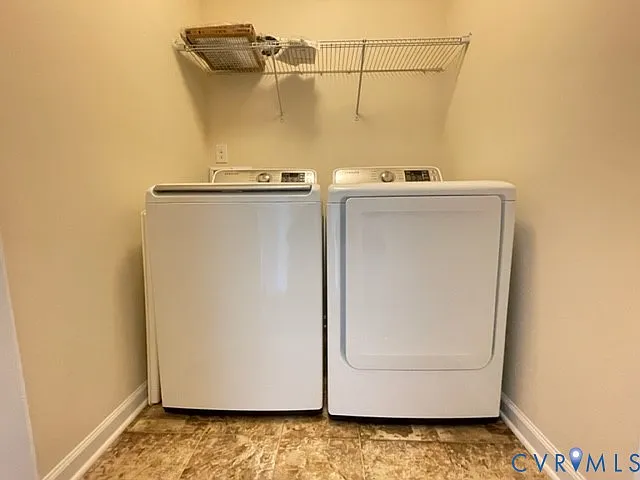8107 Creekside Village Dr — Photo 31