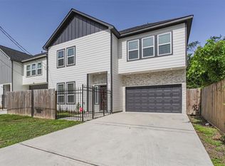 9307 Tower St, Houston, TX 77088