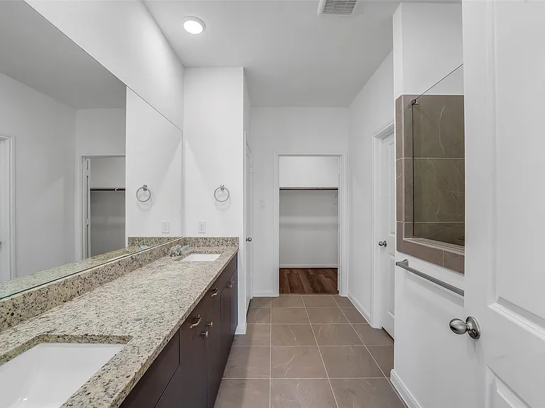 13614 Pine Dr — Photo 14