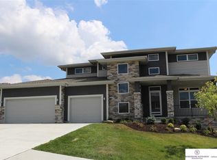 19915 Madison St, Omaha, NE 68135