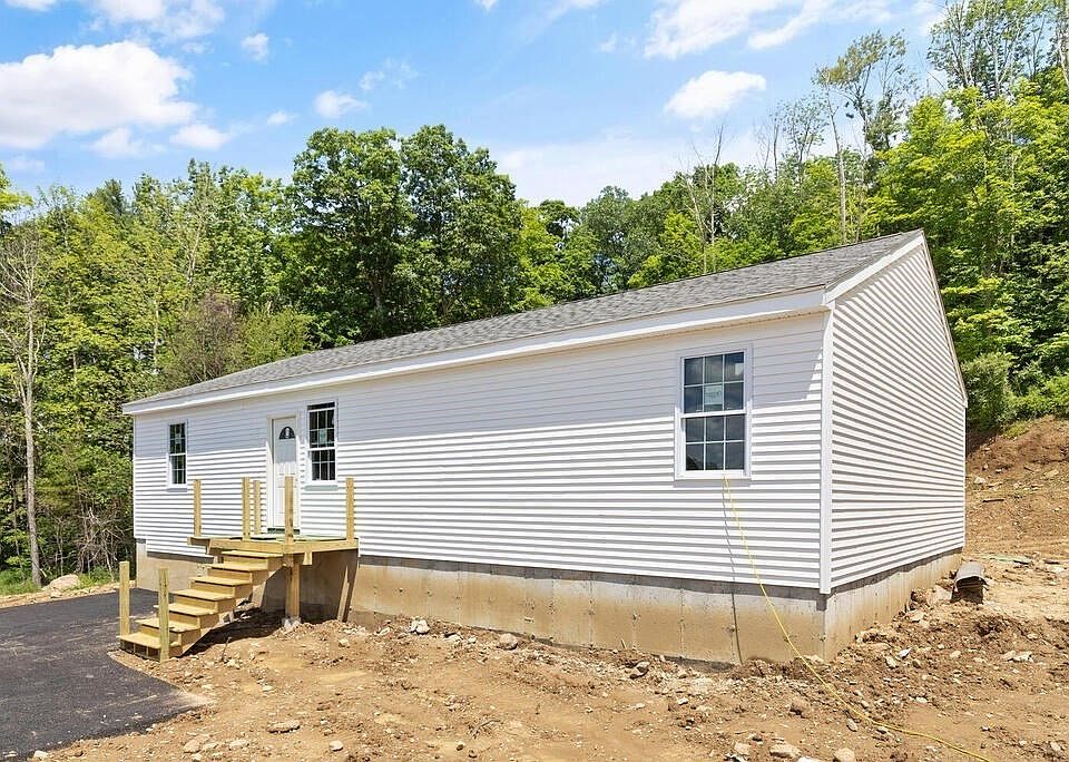 111 Highfield Dr, Southbridge, MA 01550 Zillow