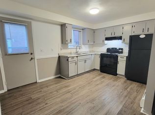 5848 Gargasz Dr #E2, Lorain, OH 44053