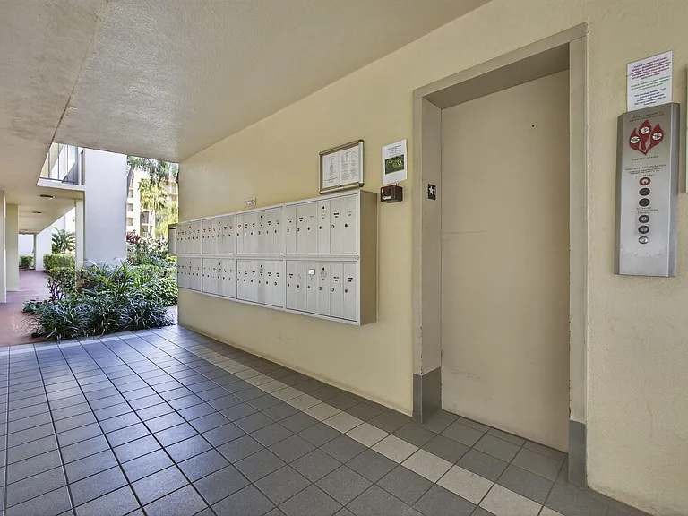 3590 Via Poinciana #202 — Photo 5