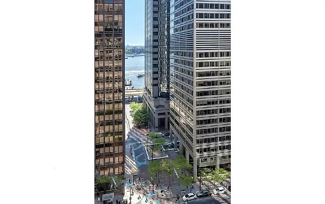 Rented by Level Group | media 15