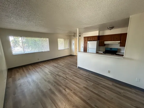 6019 N College Ave #J, Fresno, CA 93704