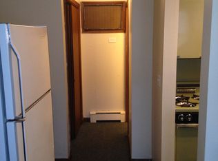 851 Bode Rd APT 9, Elgin, IL 60120