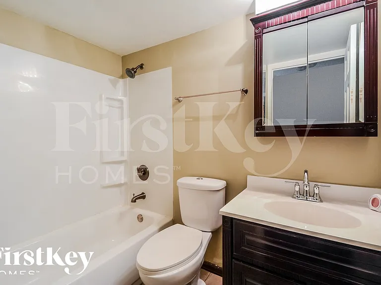 12082 Foxpoint Dr — Photo 13