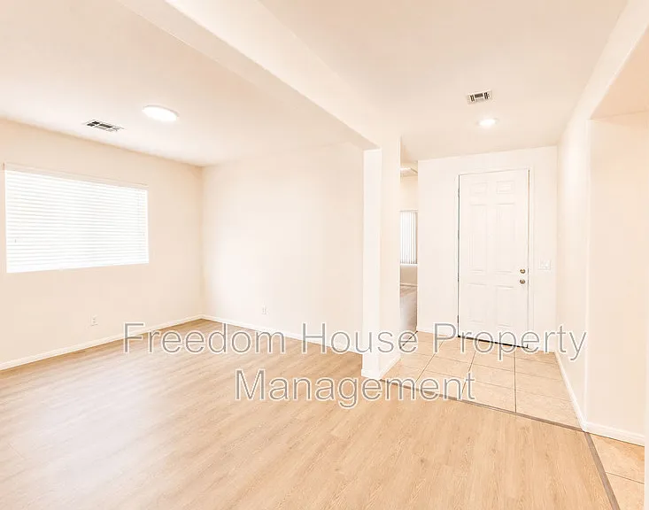 6451 Goodale St — Photo 6