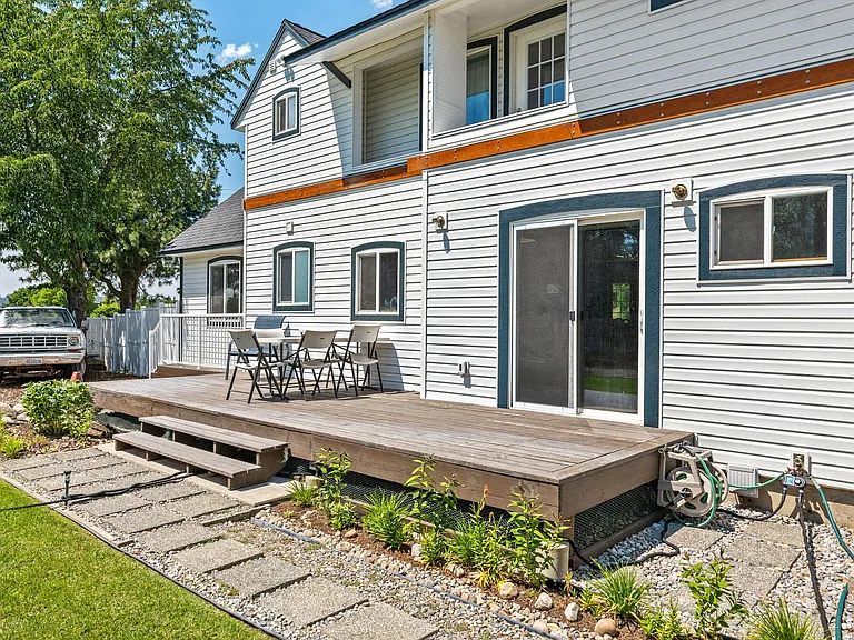 15906 E Broad Ave — Photo 24