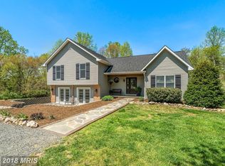 10564 Cliff Mills Rd, Marshall, VA 20115