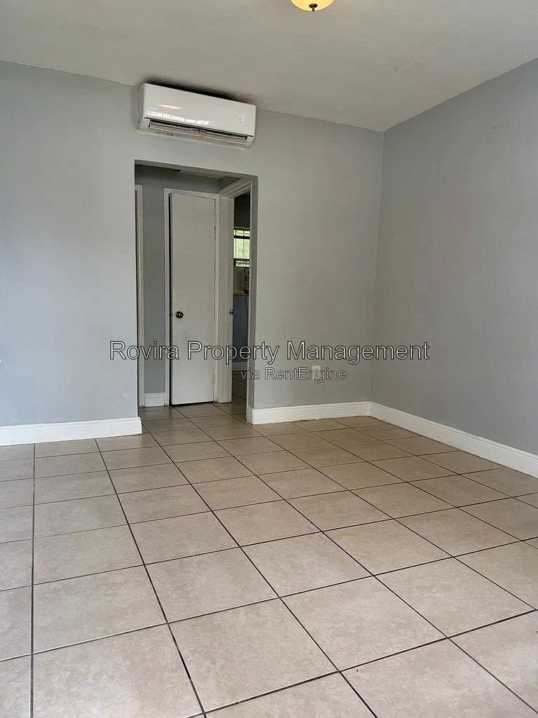 1 bed, 1.0 bath, $1,495 — Photo 2