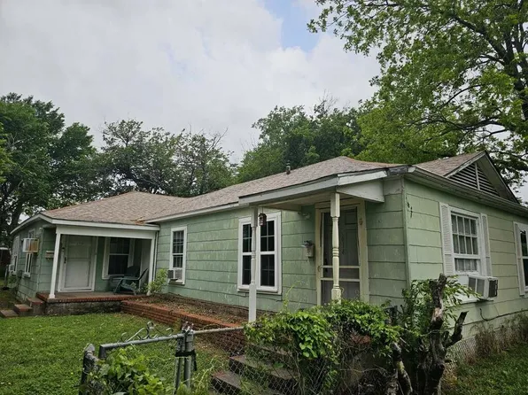 612 N Walnut St, Sherman, TX 75090